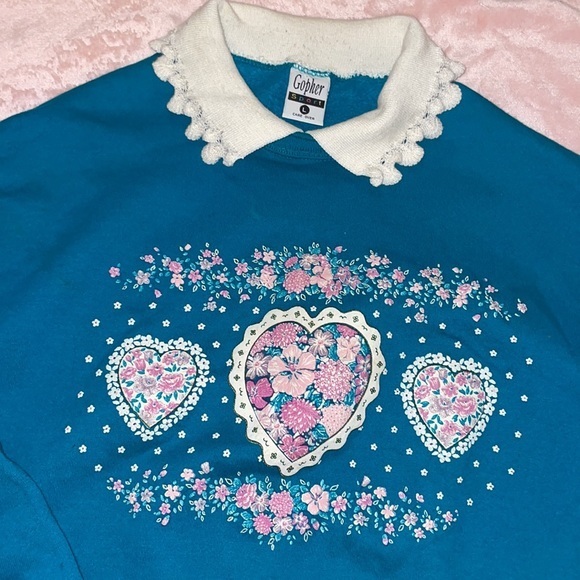 Vintage 80s Valentine’s Day sweater - Picture 2 of 2